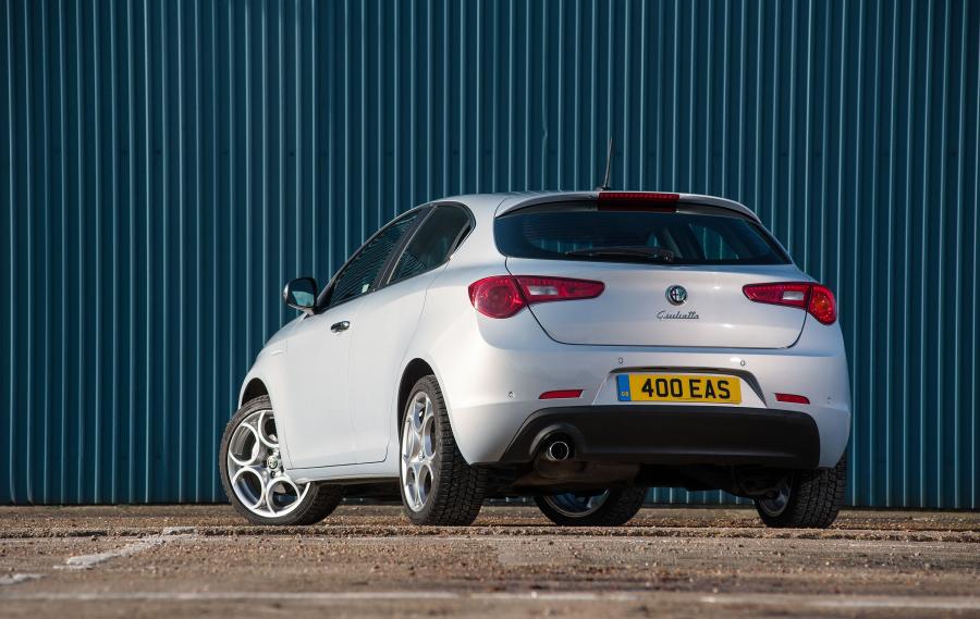  Alfa Romeo Giulietta Business Edition 2014 года  (UK) (фото 3 из 5)